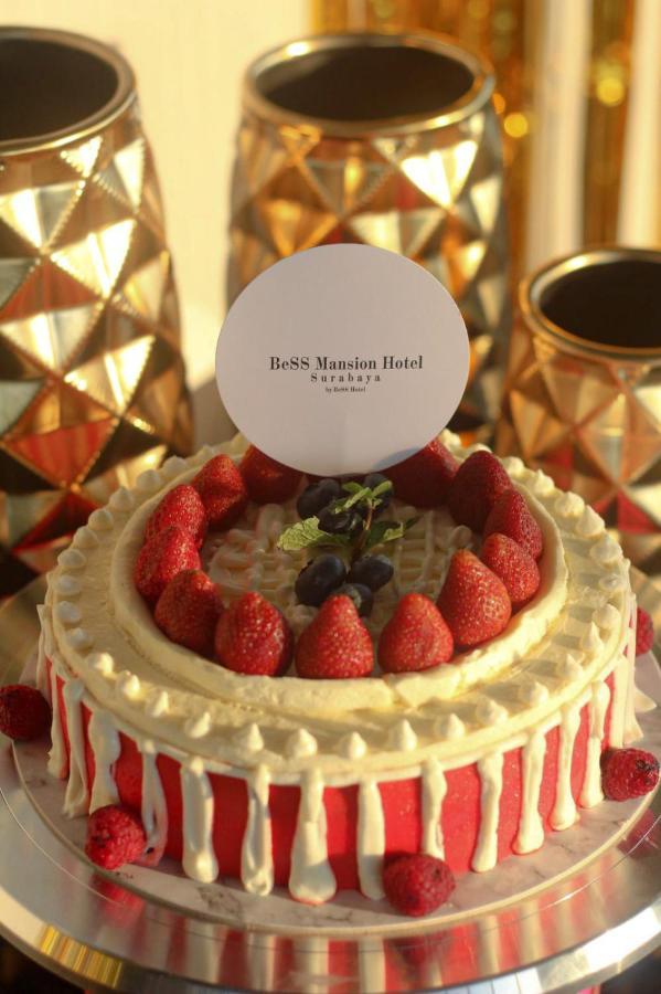 Bess Mansion Hotel Surabaya Wonotjolo Εξωτερικό φωτογραφία
